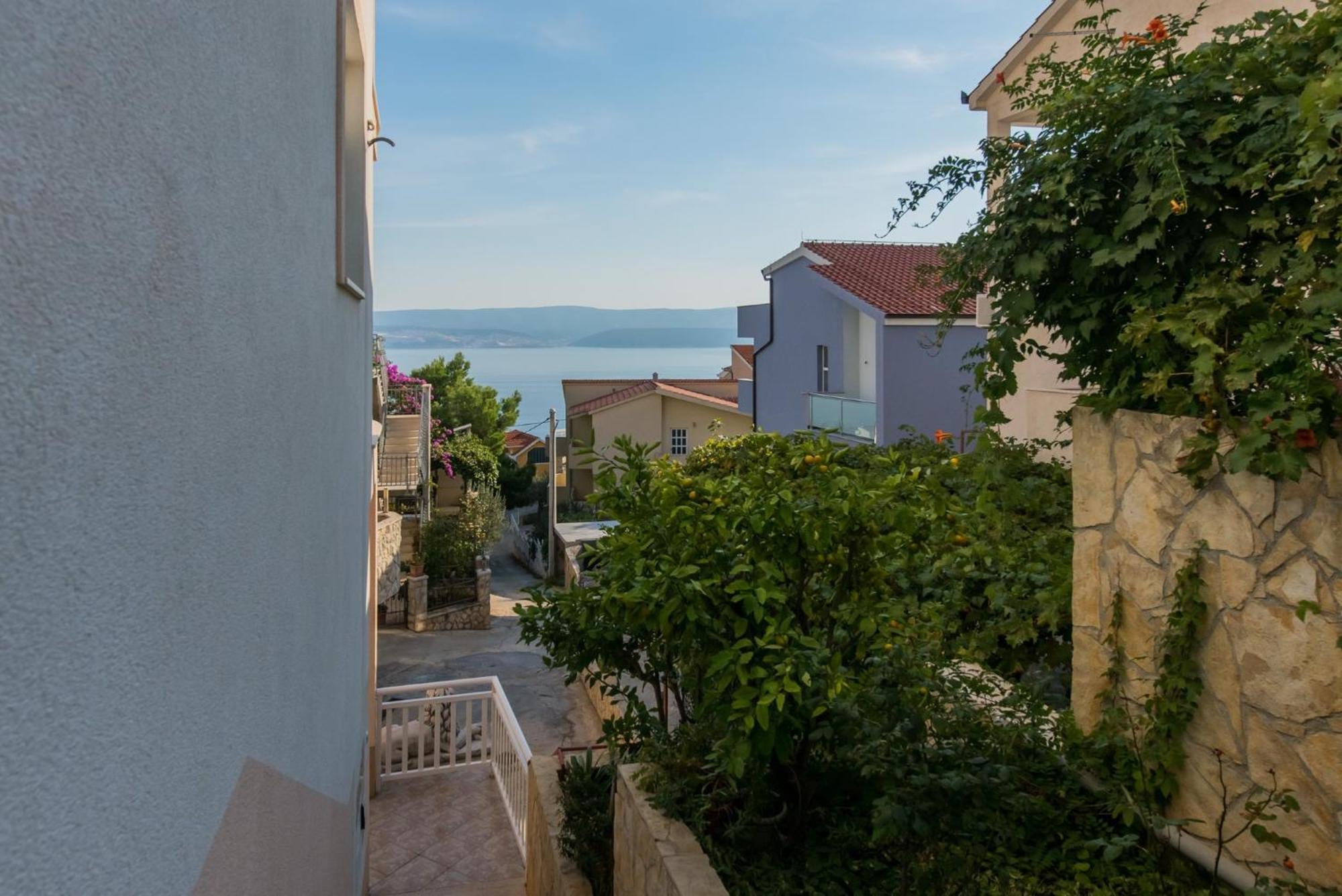 Bed And Breakfast Pero 3 Min Walk To The Beach Lokva Rogoznica Exterior foto
